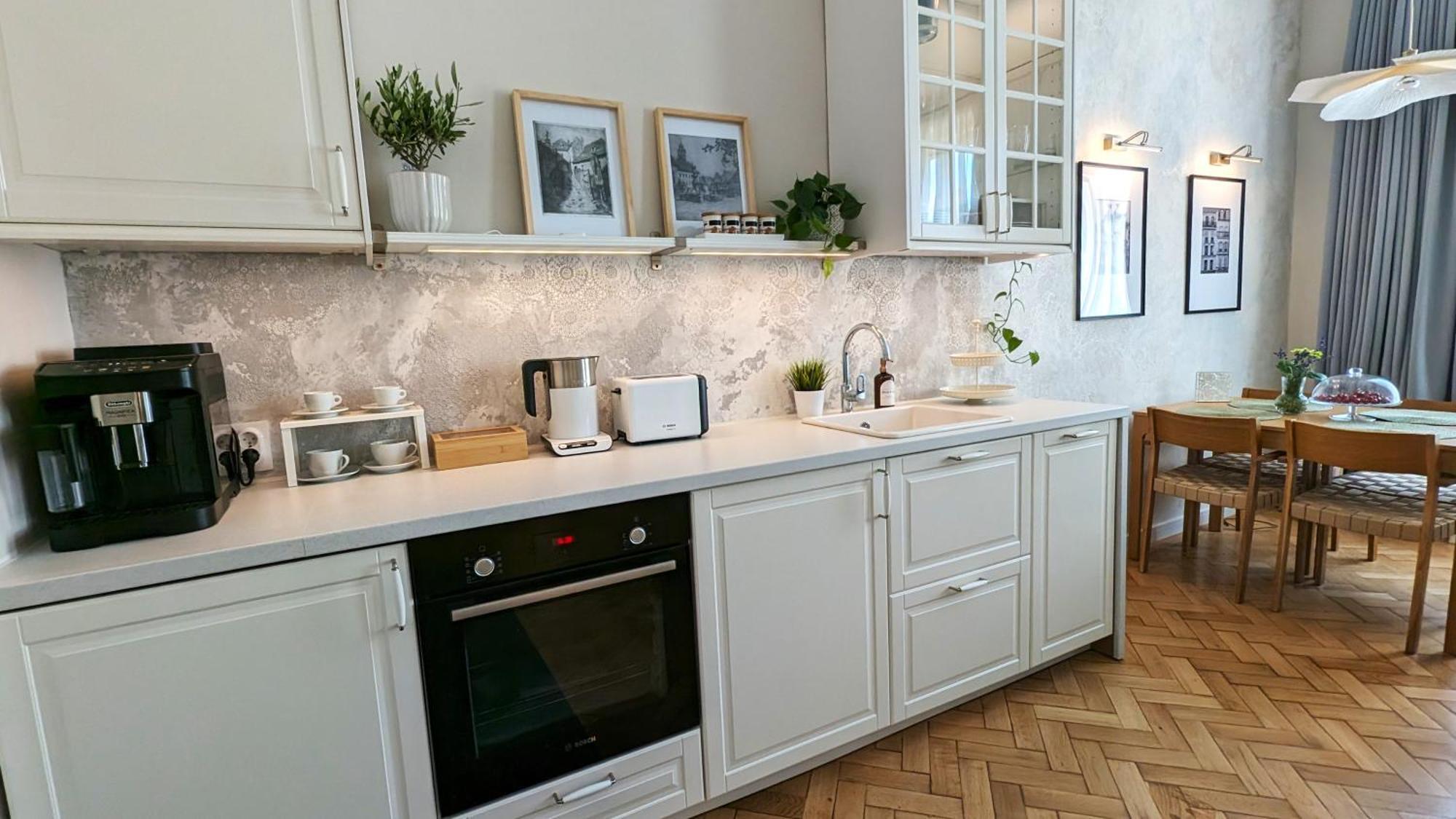 Apartment In Historic Center, Quiet Area, Ac سيبيو الغرفة الصورة