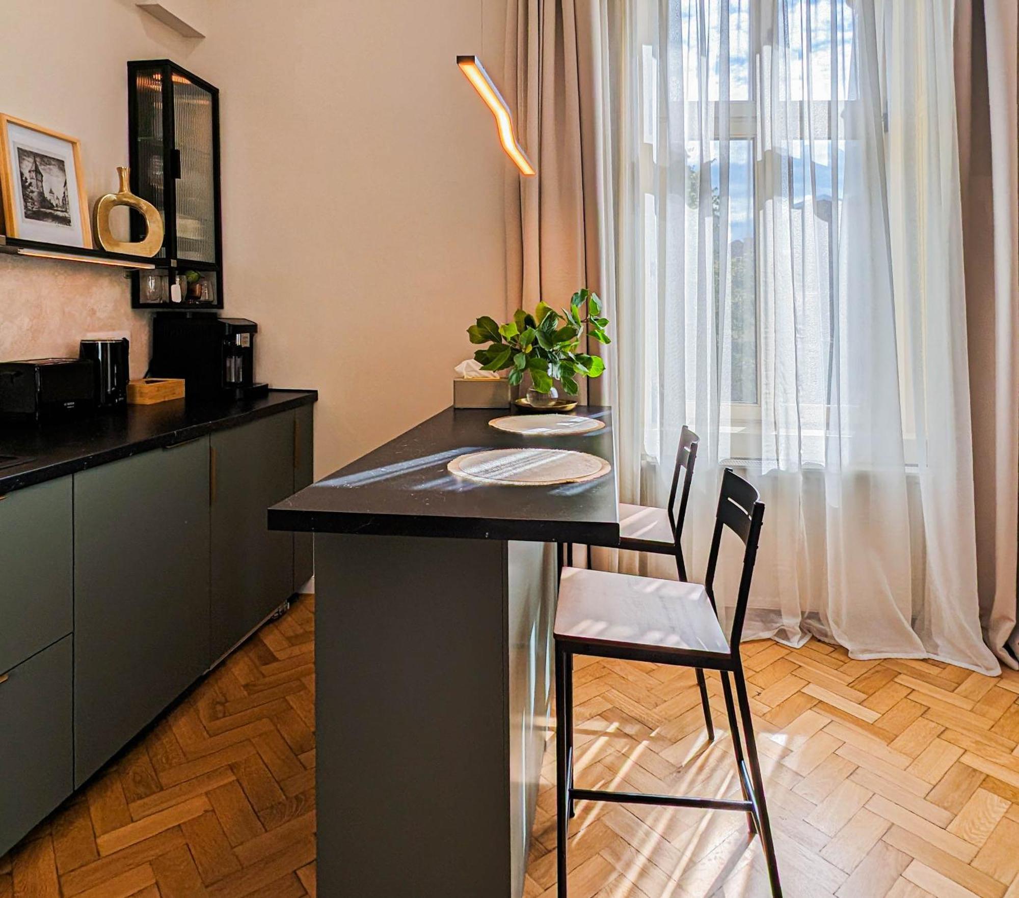 Apartment In Historic Center, Quiet Area, Ac سيبيو المظهر الخارجي الصورة
