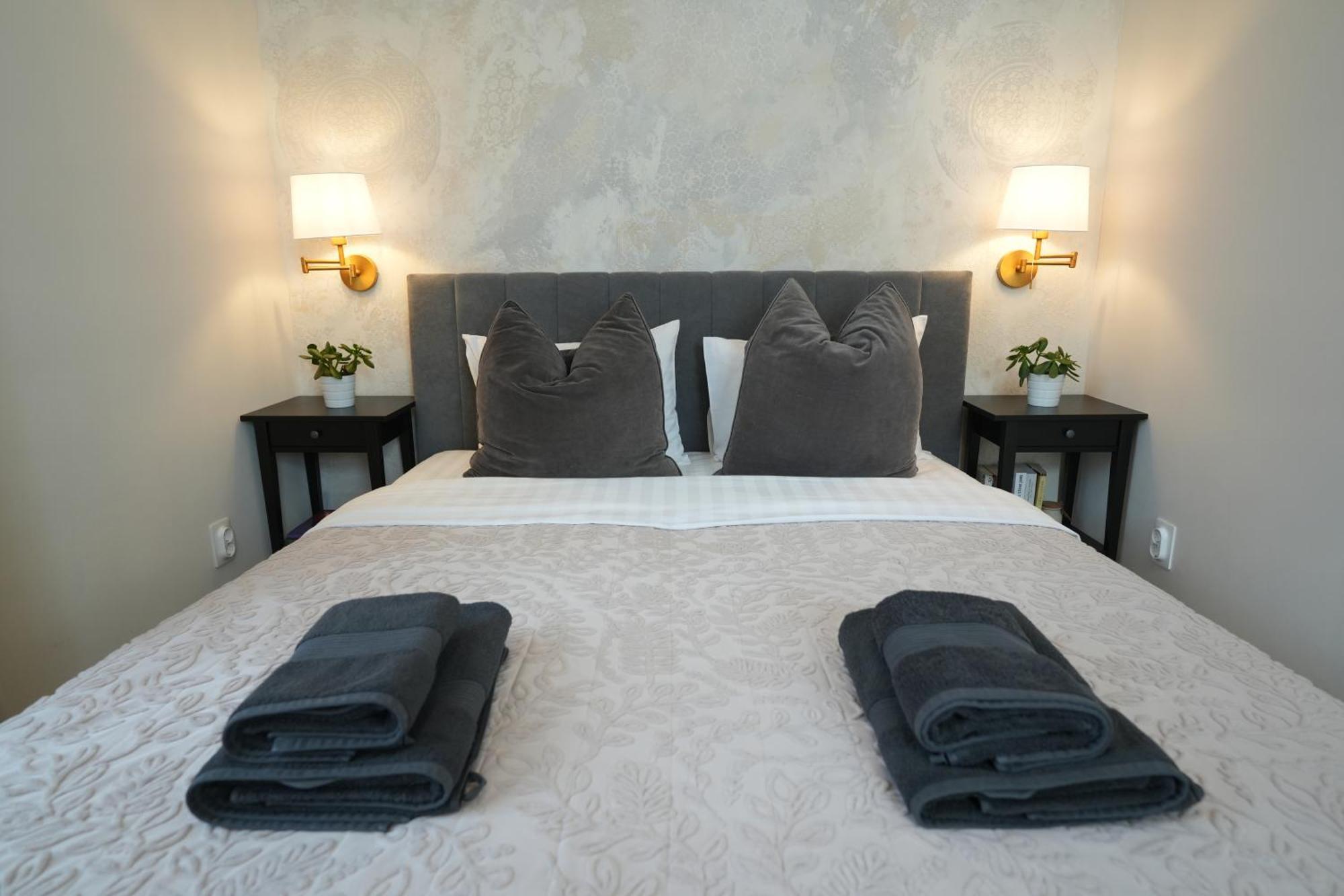 Apartment In Historic Center, Quiet Area, Ac سيبيو المظهر الخارجي الصورة