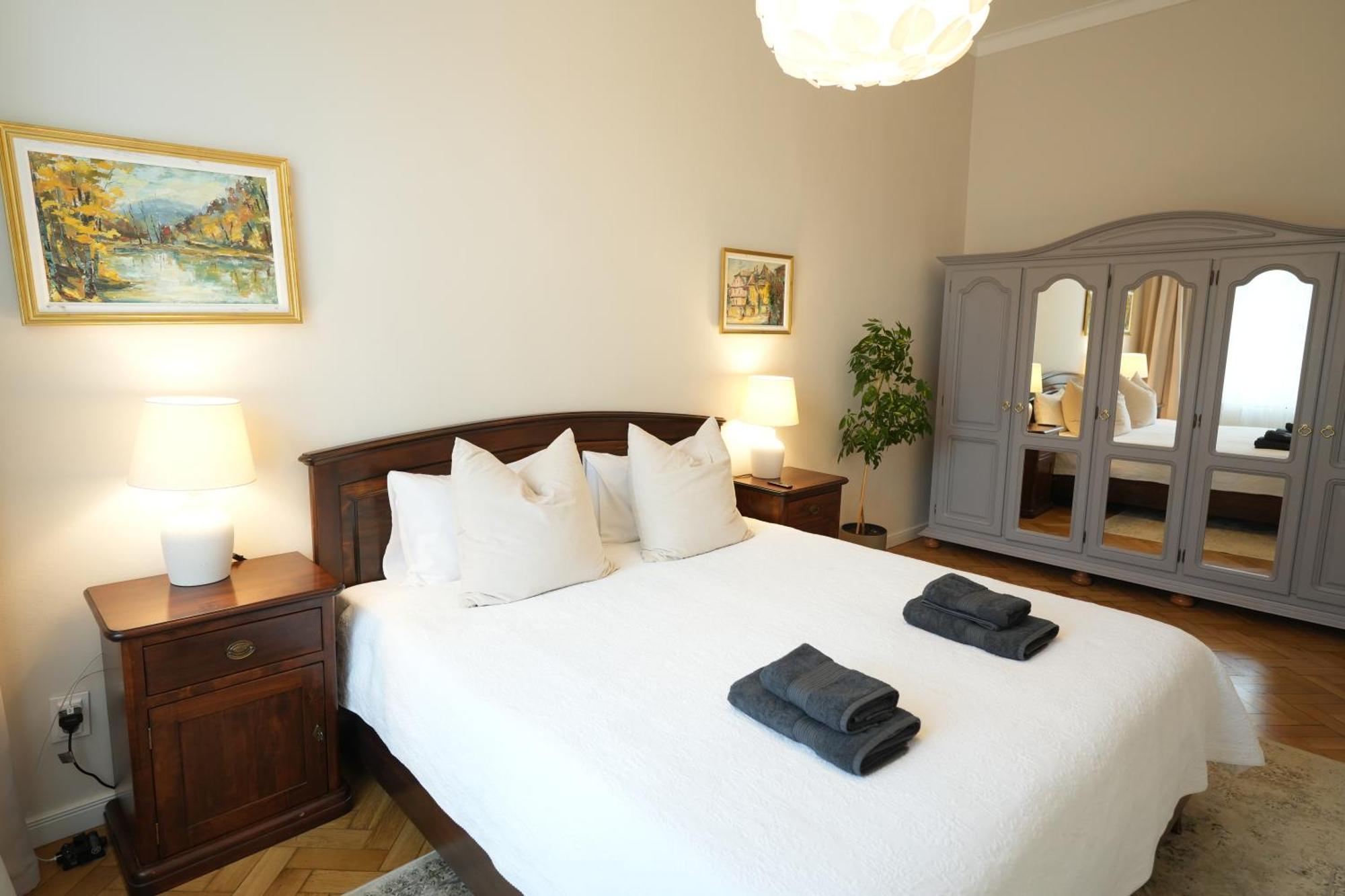 Apartment In Historic Center, Quiet Area, Ac سيبيو المظهر الخارجي الصورة
